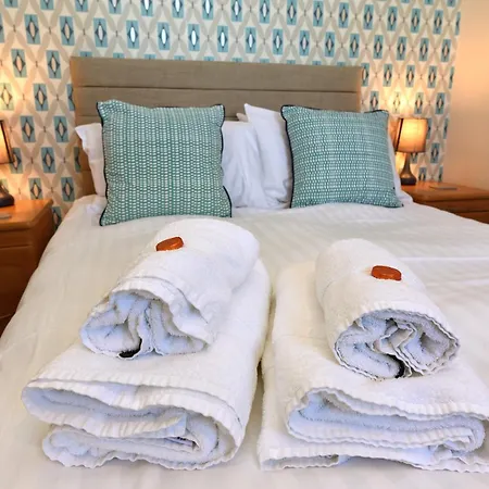 Phoenix Court Scarborough