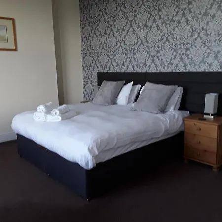 Hotell Phoenix Court 5*