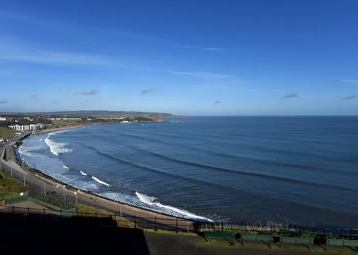 Hotel Phoenix Court 5*