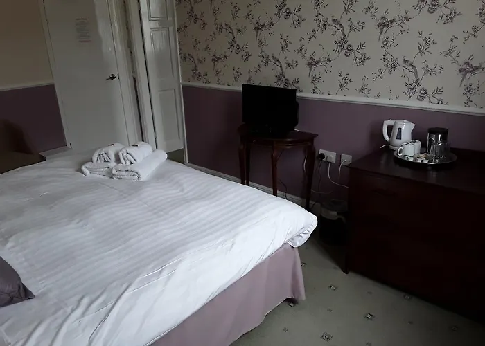 Phoenix Court Hotel 5*