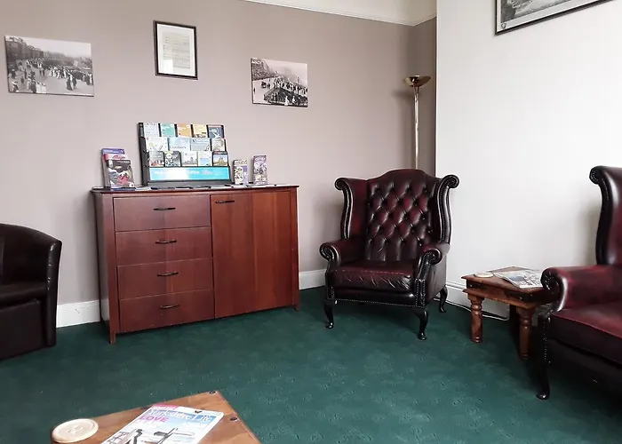 Phoenix Court 5* Scarborough