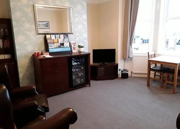 Hotel Phoenix Court Scarborough