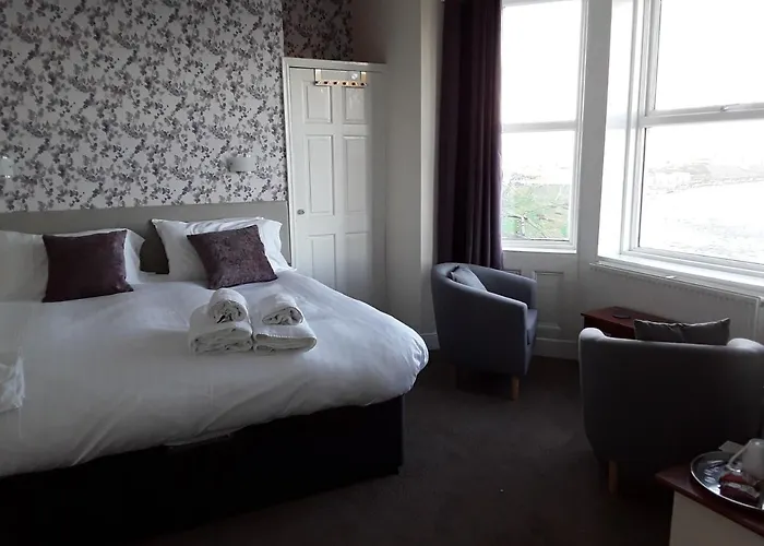 Hotel Phoenix Court Scarborough