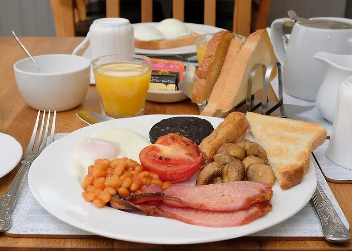 Phoenix Court 5* Scarborough