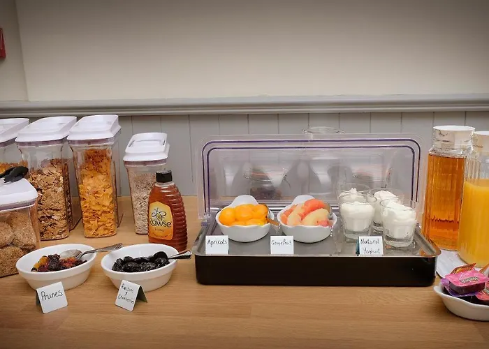 Hotel Phoenix Court Scarborough