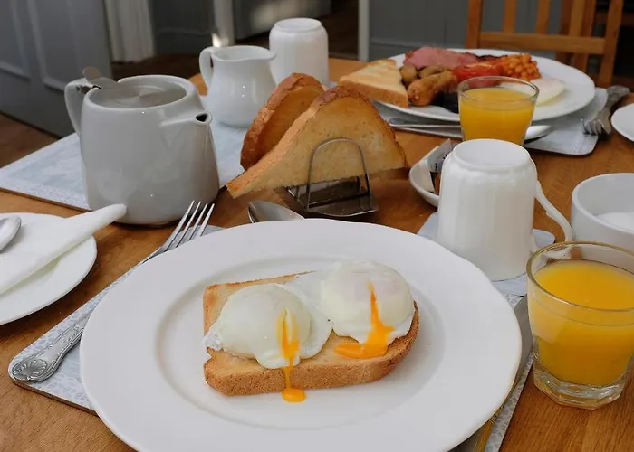 Phoenix Court Hotel 5*