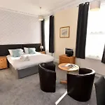 Phoenix Court 5* 斯卡伯勒