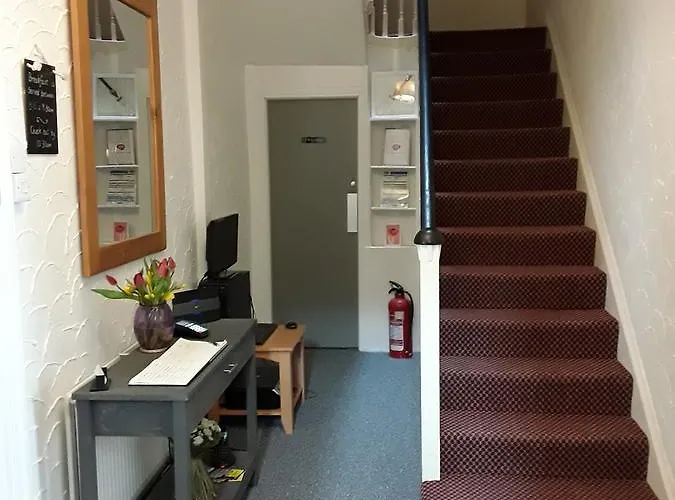 Phoenix Court 斯卡伯勒